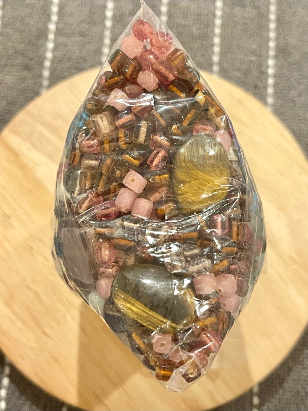 🌑BULK One Pound Estate Collection Craft Glass Beads Mix for DIY🌑 - Picture 6 of 6